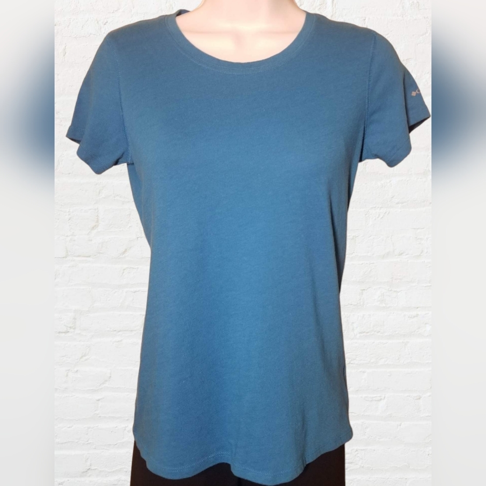 Columbia T-shirt